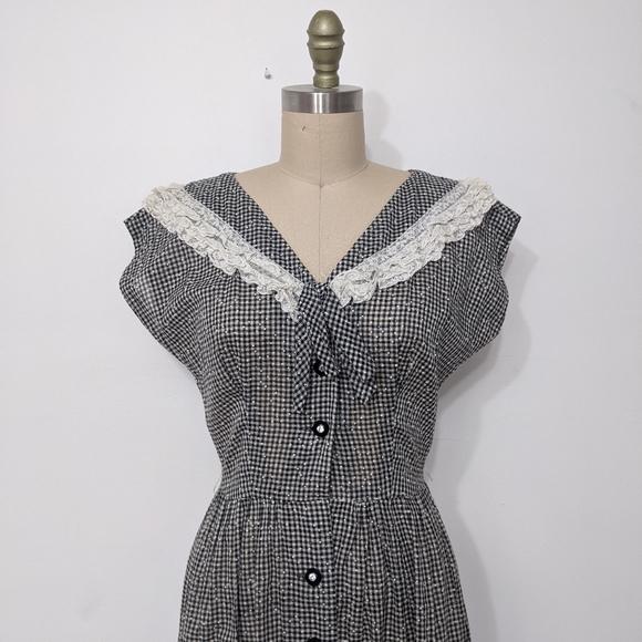 (53) vtg 1950s fit and flare besotted gingham dress - Picture 4 of 5
